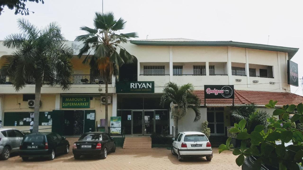 Riyan Apartment Kololi Exterior foto